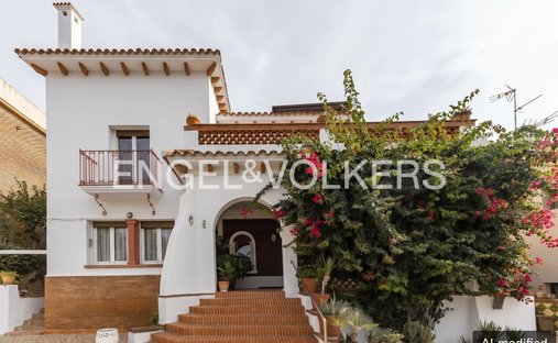 House in Gracia, Barcelona, Spain 1