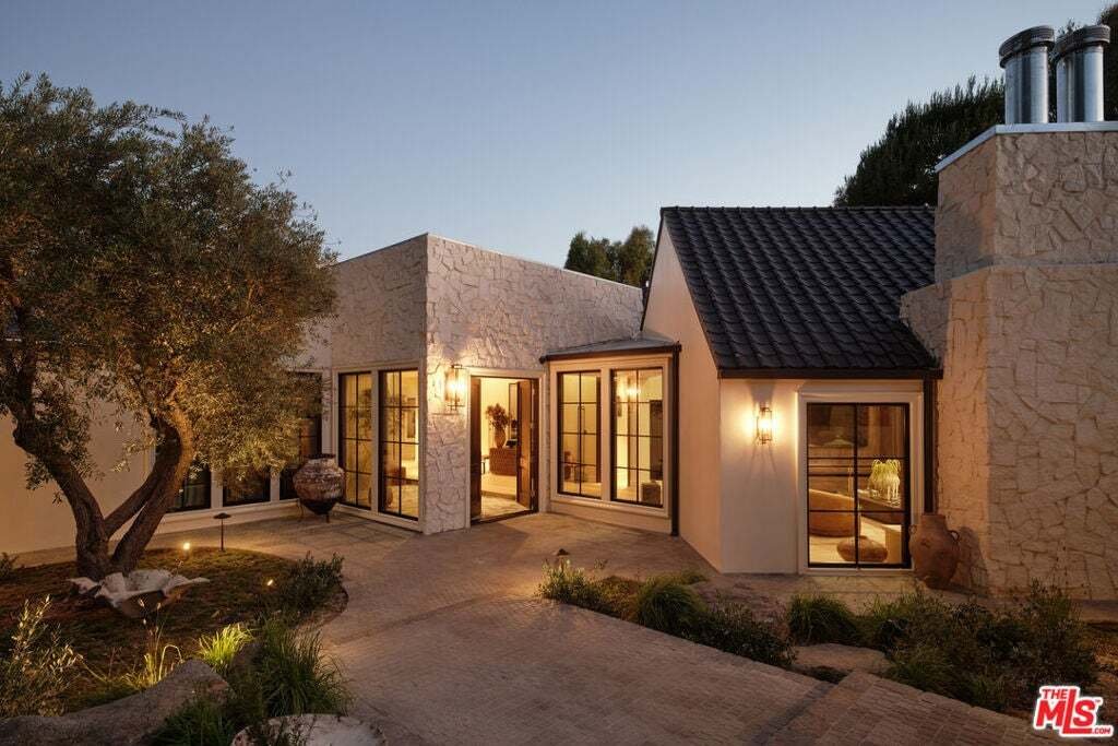 House in Los Angeles, California, United States 2 - 18988067