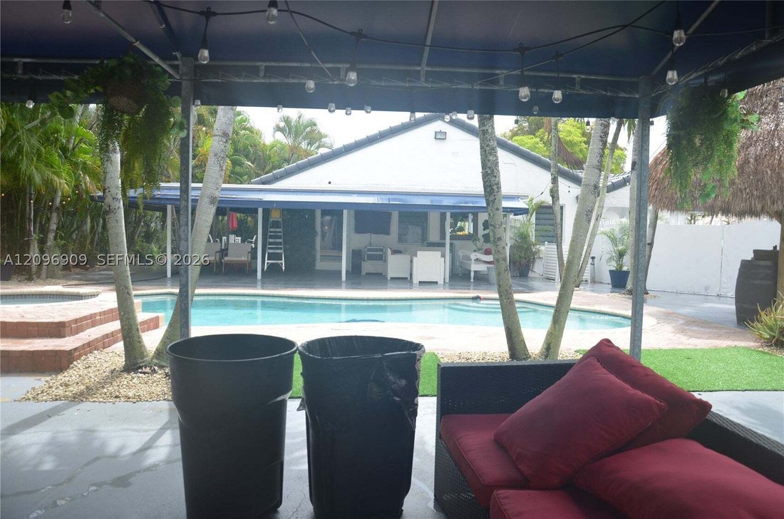 House in West Miami, Florida, United States 5 - 18988330
