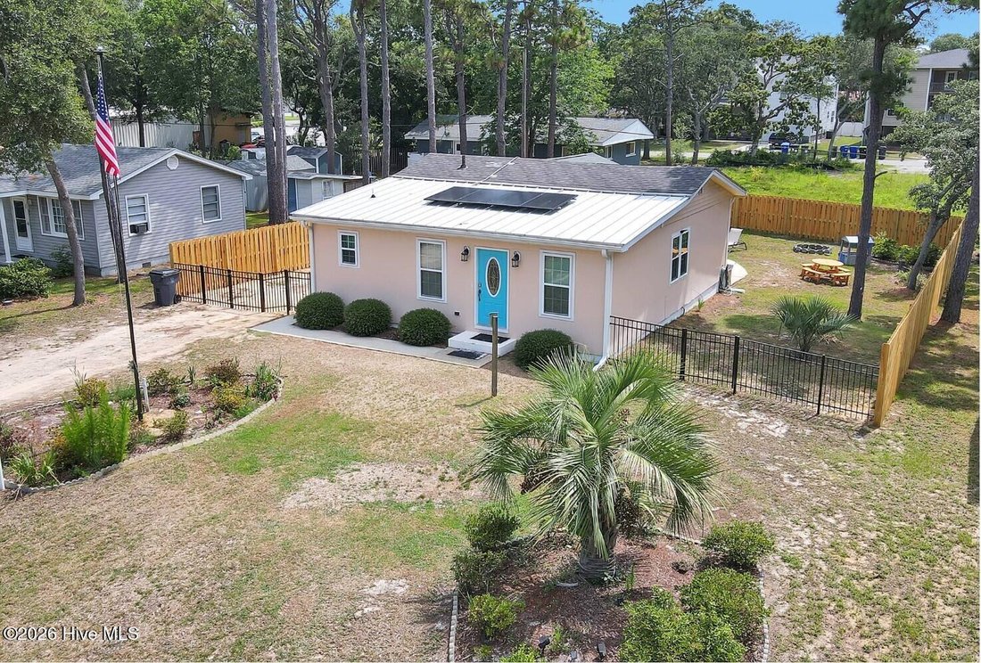 House in Oak Island, North Carolina, United States 2 - 18988670