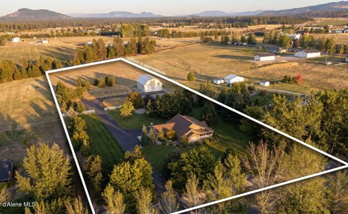 House in Rathdrum, Idaho, United States 1