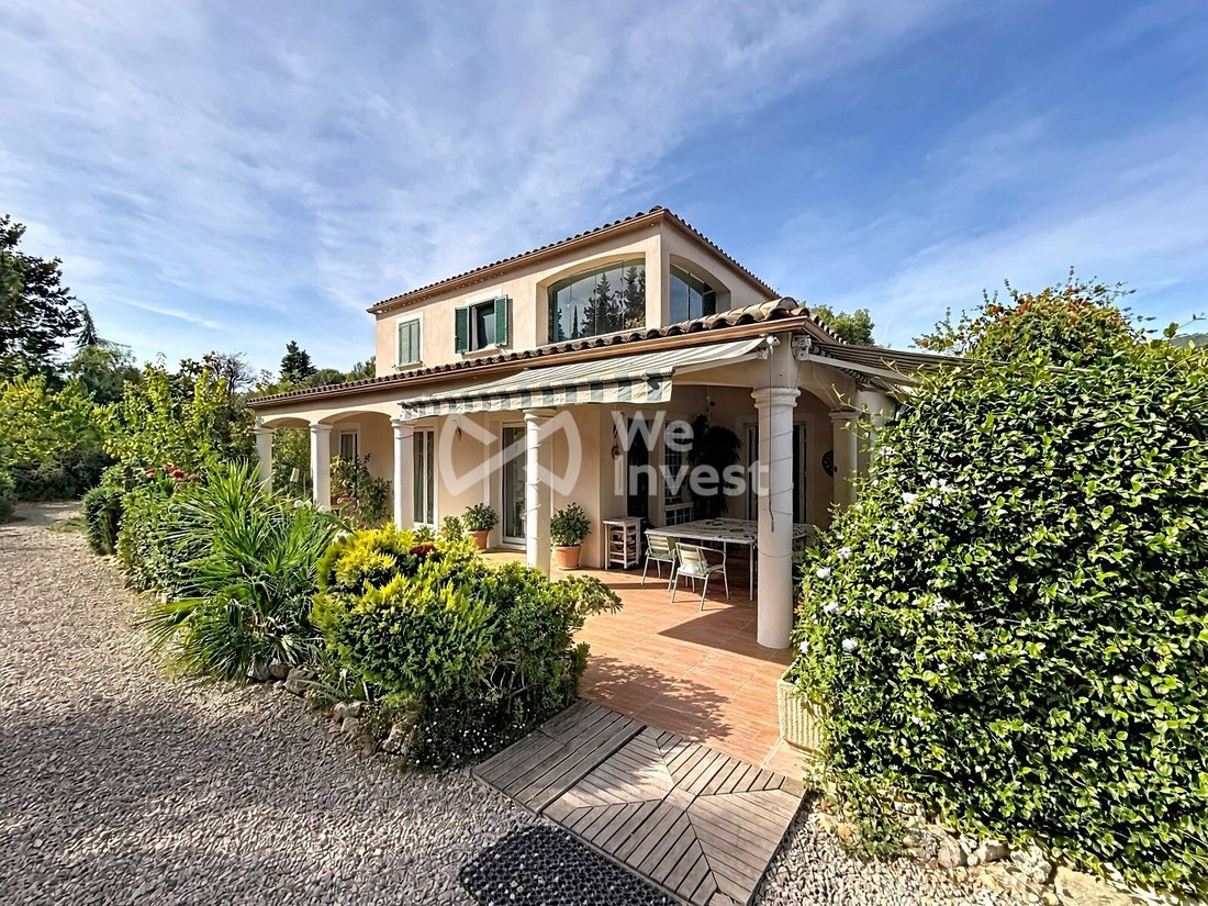 Villa in Châteauneuf-Grasse, Provence-Alpes-Côte d'Azur, France 1 - 18990620