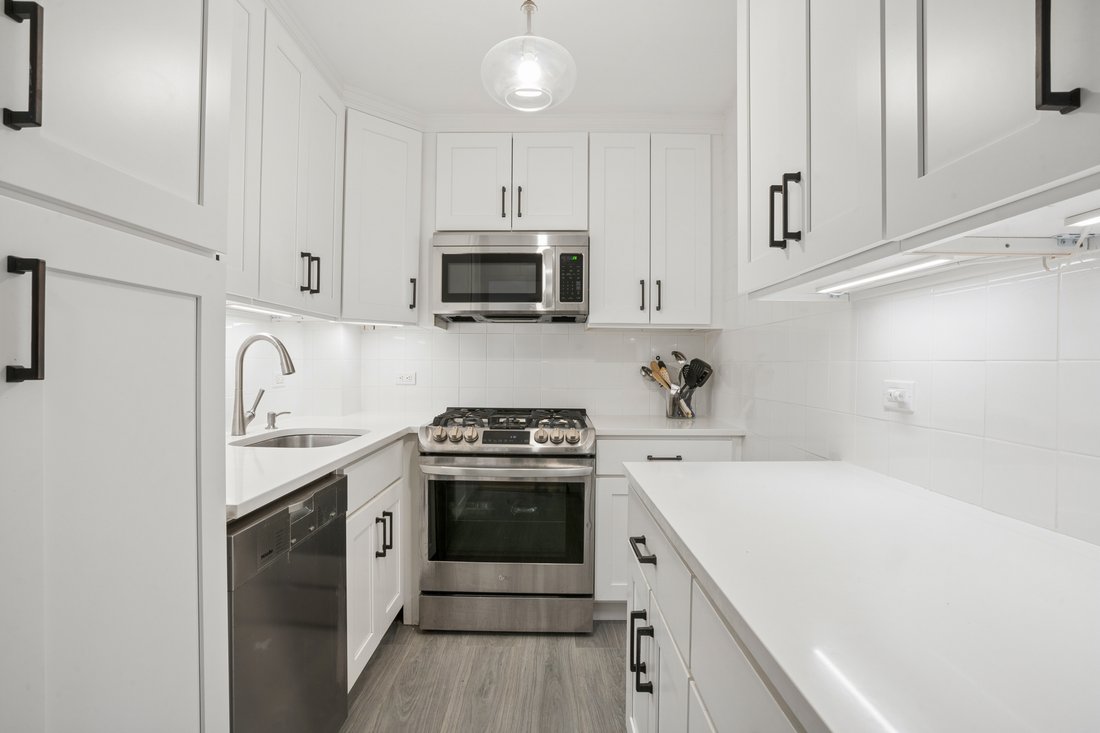 Co Op in New York, New York, United States 2 - 18989290