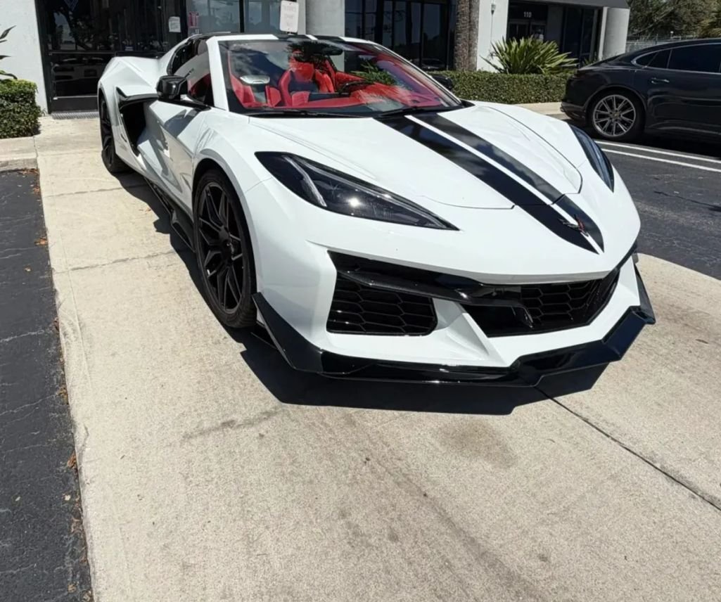 Coupe in Boynton Beach, FL, United States 2 - 18990093