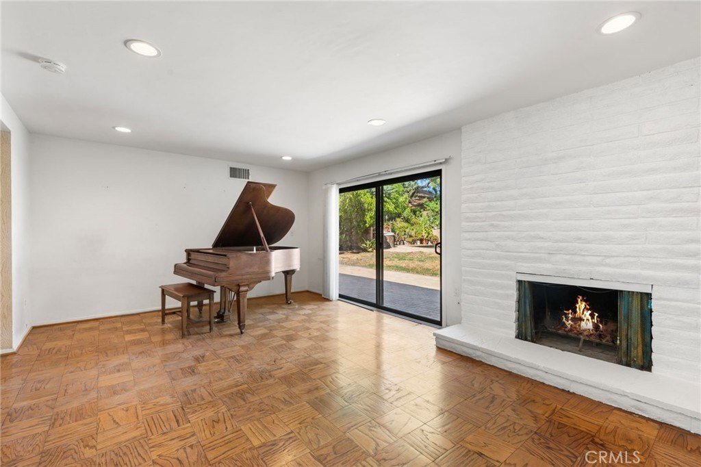 House in Los Angeles, California, United States 5 - 18990494