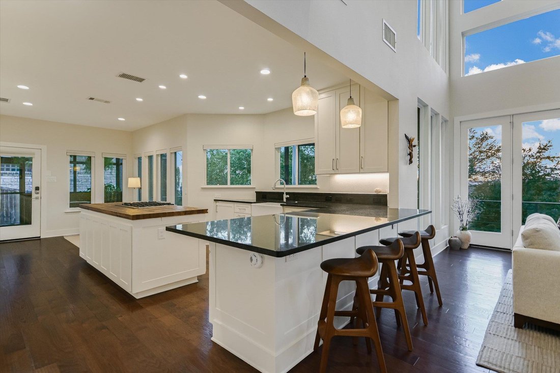 House in Austin, Texas, United States 4 - 18988481