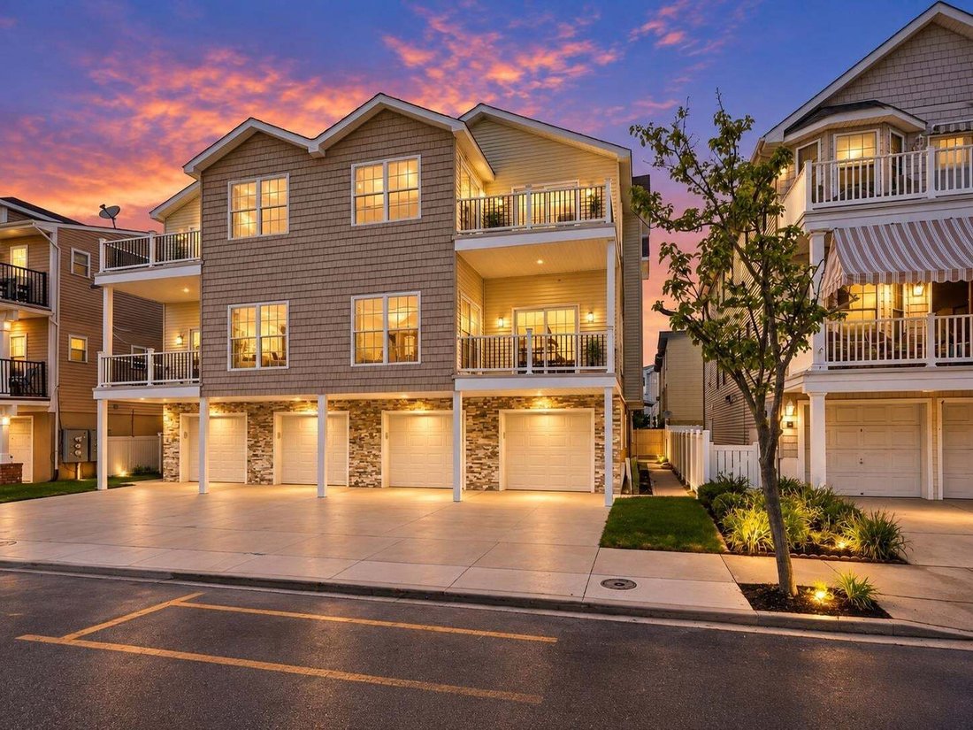 Condo in Wildwood, New Jersey, United States 2 - 18987834