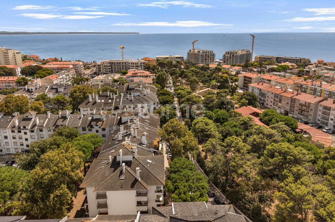 Apartment in Carcavelos e Parede, Lisbon, Portugal 2 - 18989756