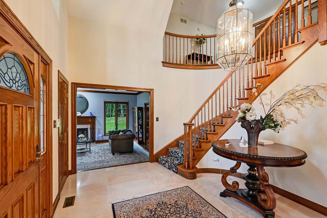 House in Oak Brook, Illinois, United States 3 - 18988227