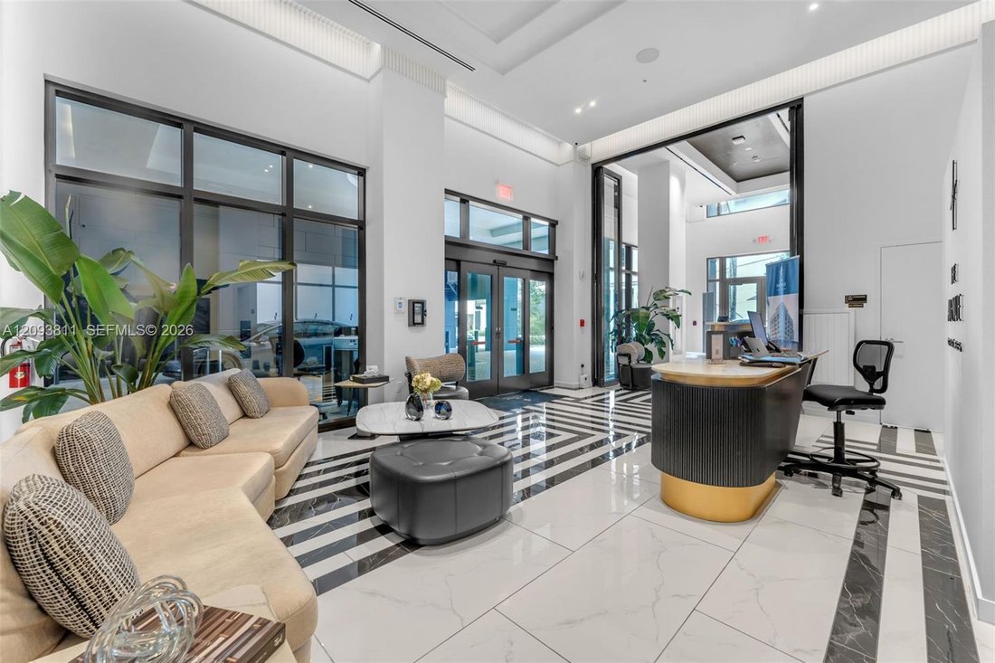 Condo in Coral Gables, Florida, United States 3 - 18989323