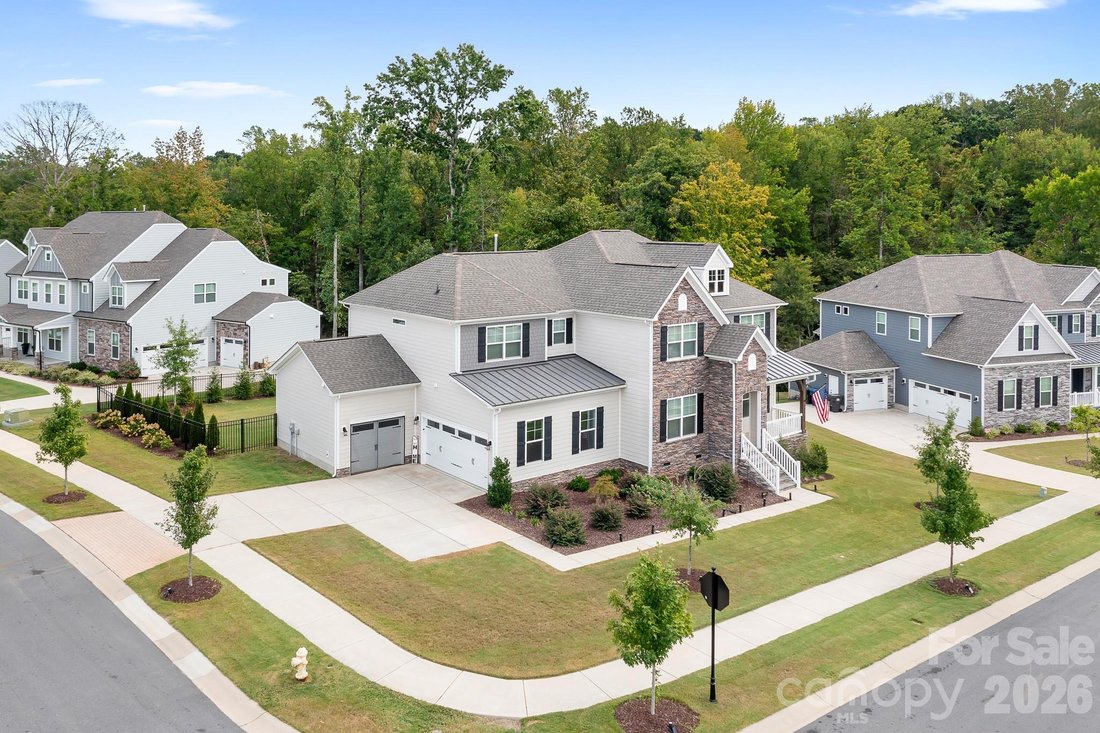 House in Huntersville, North Carolina, United States 3 - 18988835