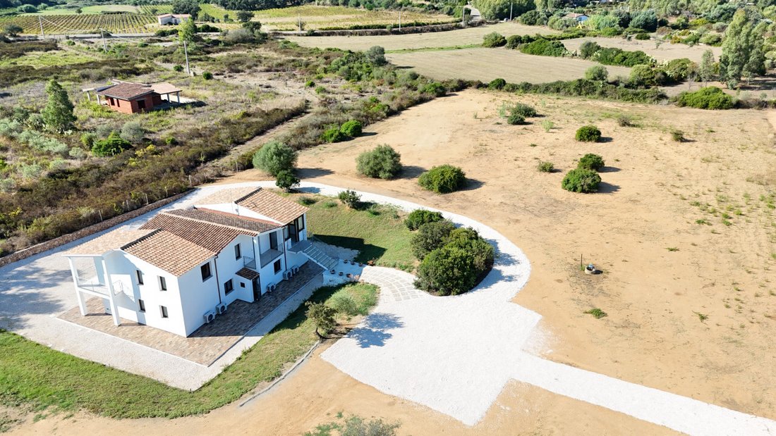 Villa in Siniscola, Sardinia, Italy 2 - 18989806