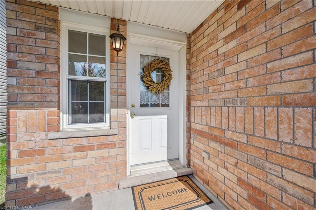 House in Waterloo, Ontario, Canada 4 - 18989618