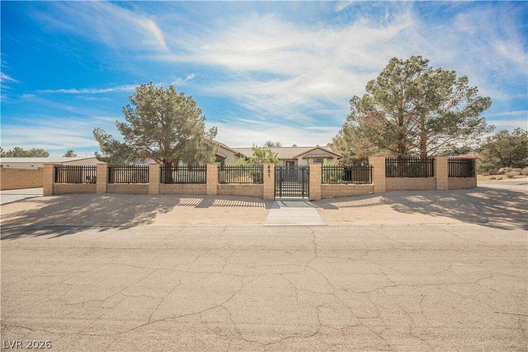 House in Henderson, Nevada, United States 2 - 18987718