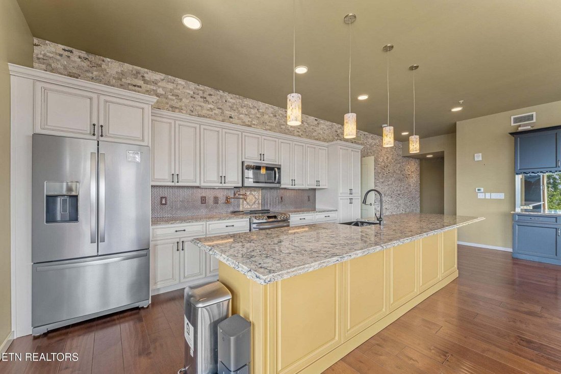 Condo in Knoxville, Tennessee, United States 5 - 18987655