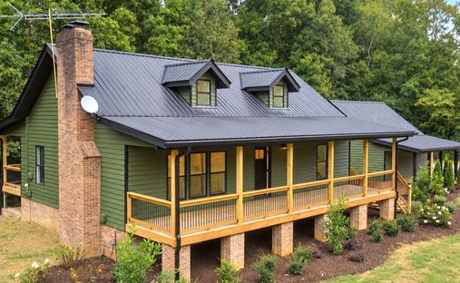 House in Benton, Tennessee, United States 1