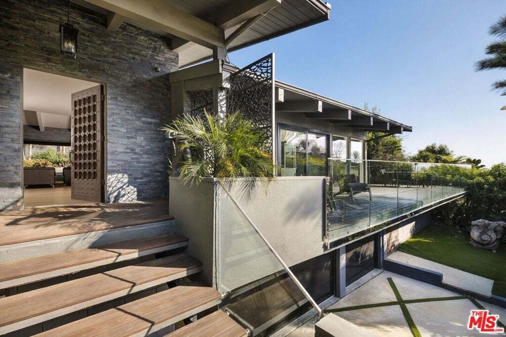House in Los Angeles, California, United States 3 - 18988049