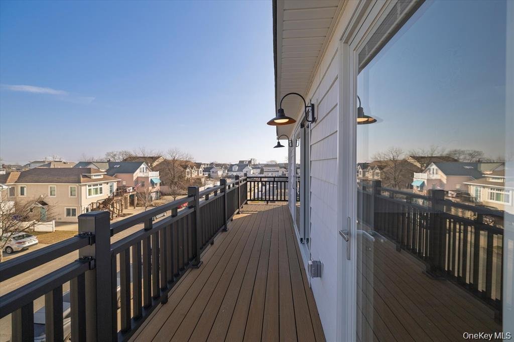 Long Beach, New York, United States 4 - 18989339