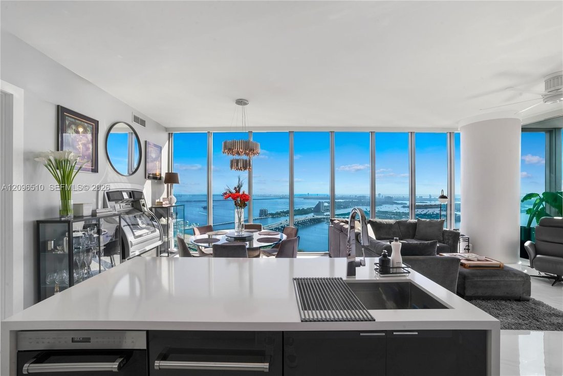 Condo in Miami, Florida, United States 5 - 18989310