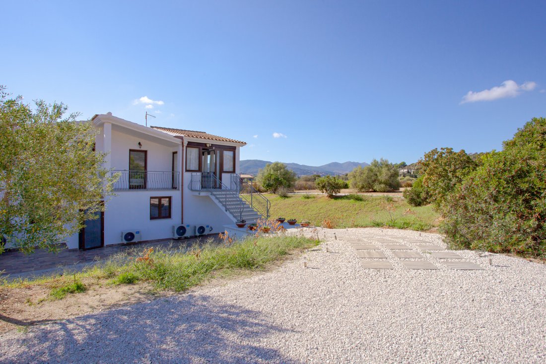 Villa in Siniscola, Sardinia, Italy 1 - 18989806