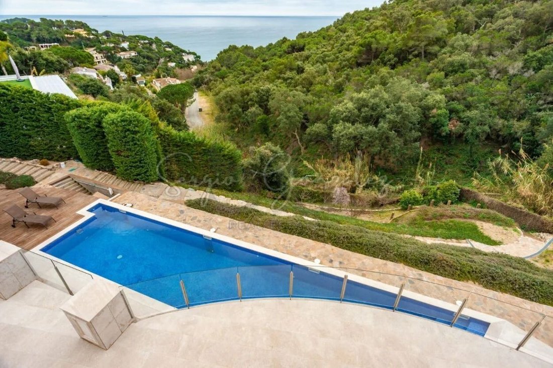 Townhouse in Tossa de Mar, Catalonia, Spain 3 - 18989652