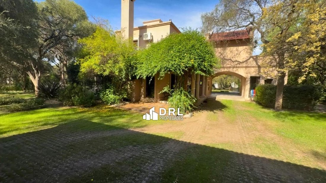 House in Córdoba, Cordoba, Argentina 2 - 18987408