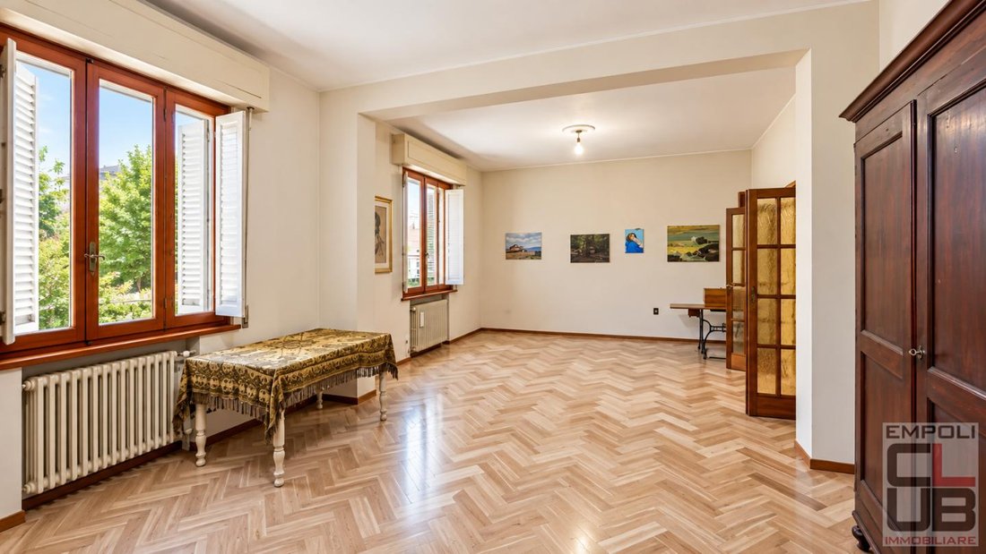 House in Hospital Zone, Empoli, Tuscany 2 - 18988538