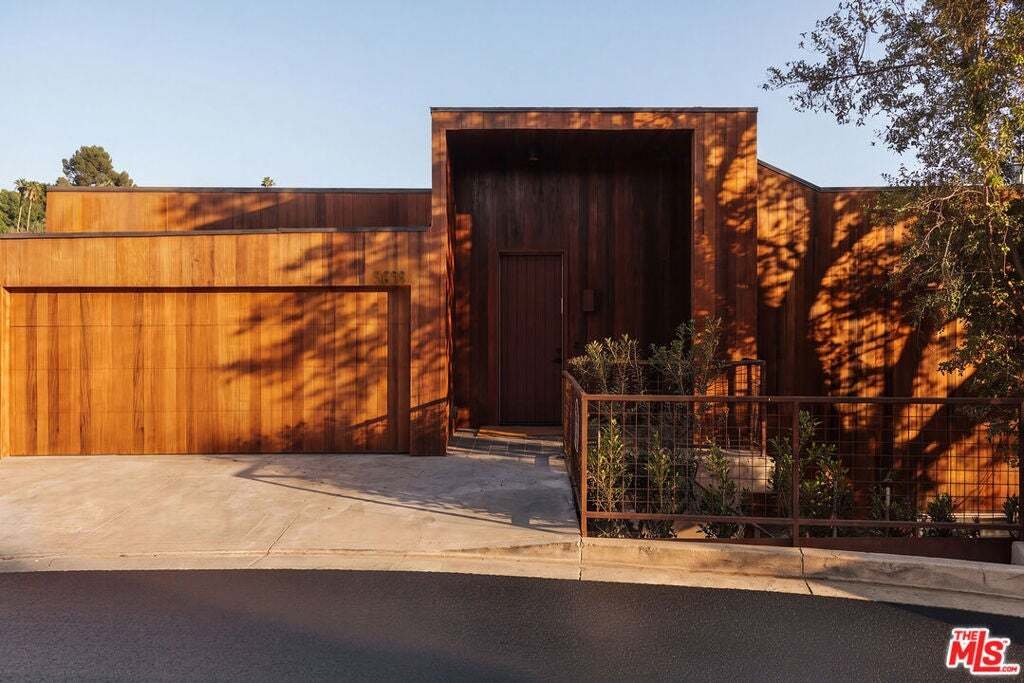 House in Los Angeles, California, United States 1 - 18988084