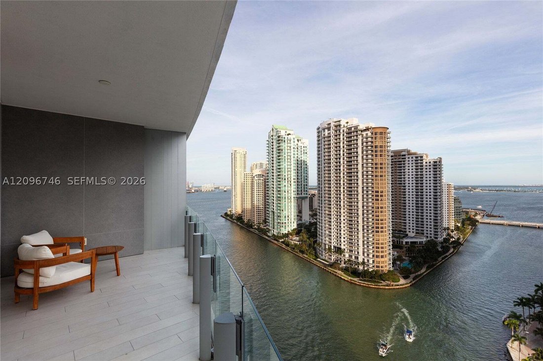 Condo in Miami, Florida, United States 1 - 18988327