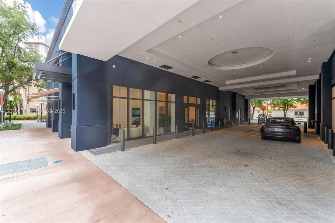 Condo in Coral Gables, Florida, United States 2 - 18989323