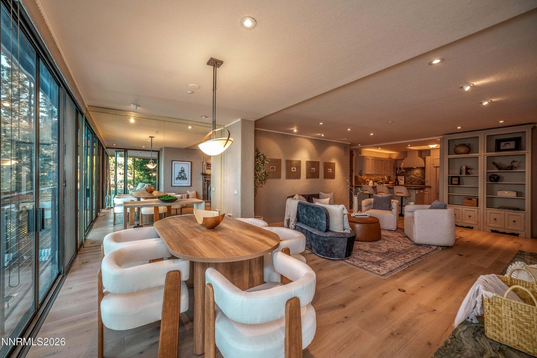 Condo in Incline Village, Nevada, United States 4 - 17599201