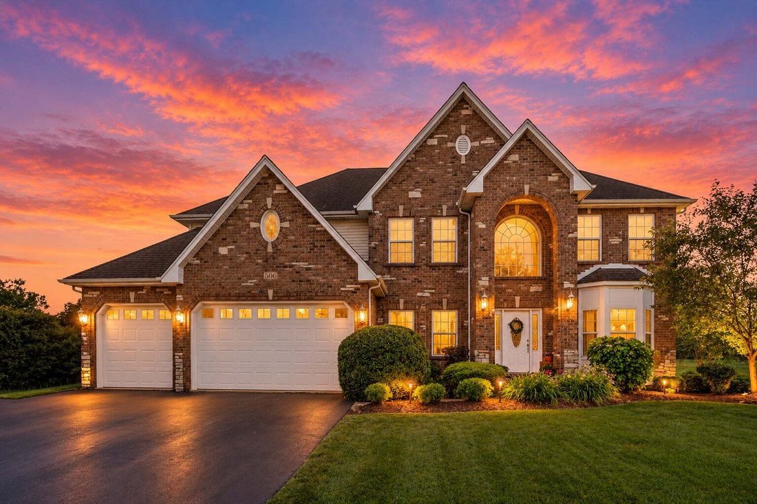 House in Oswego, Illinois, United States 1 - 18470388