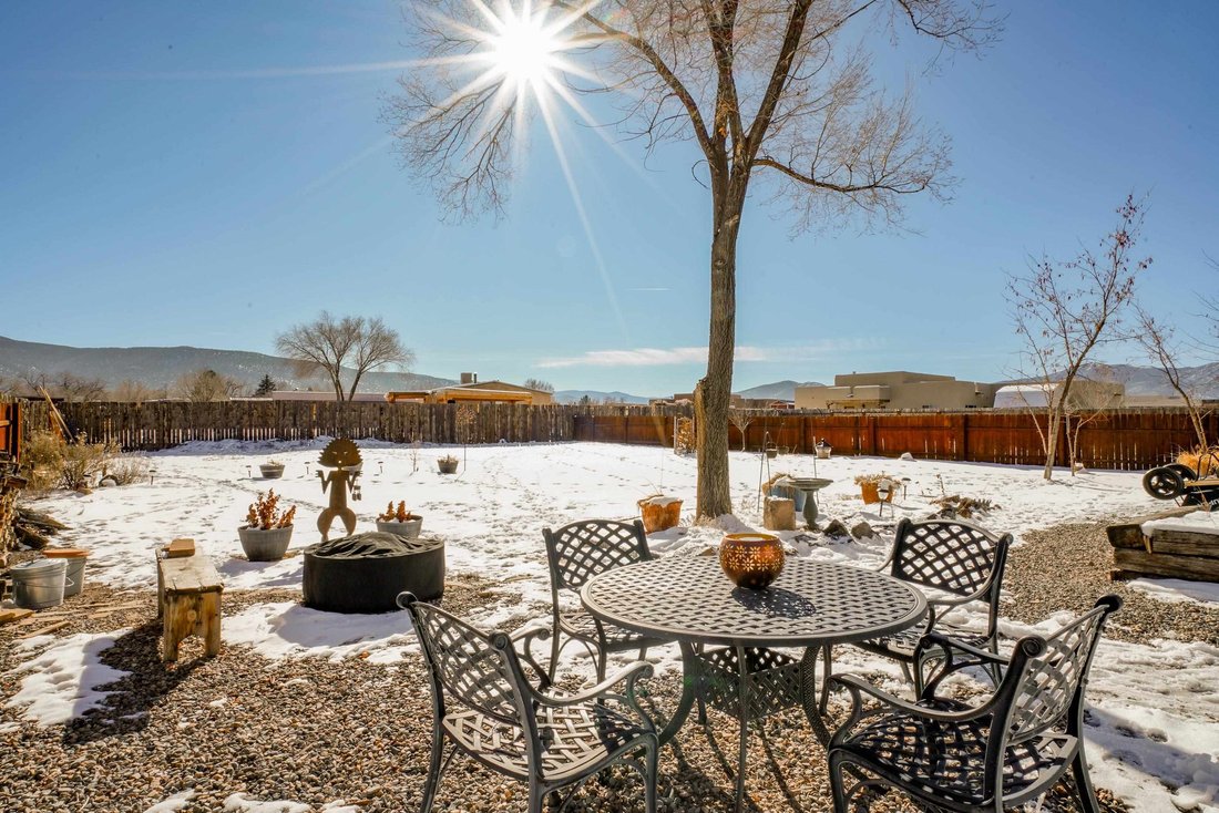 House in Ranchos de Taos, New Mexico, United States 5 - 18987564