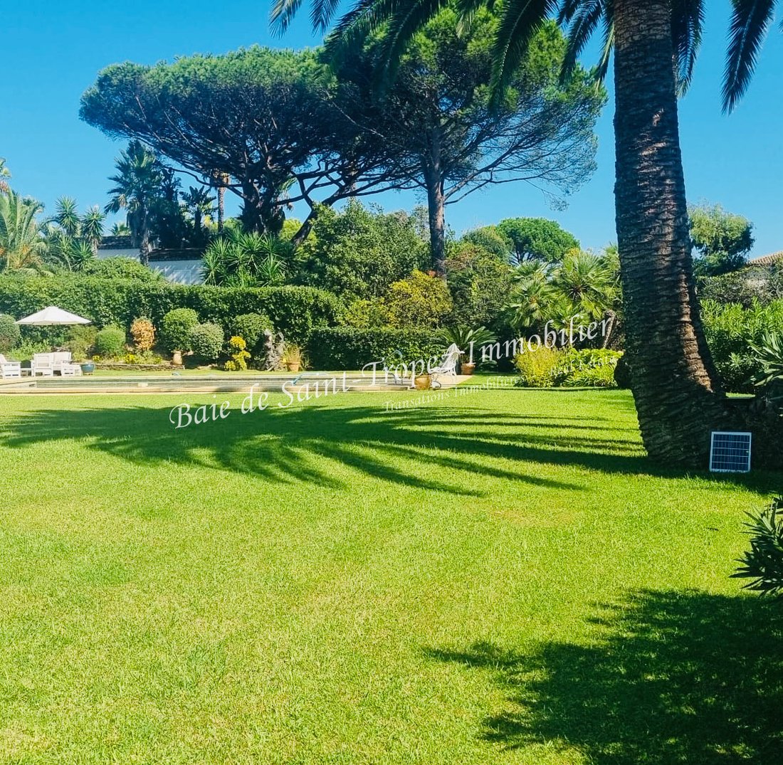 Villa in Zone Ouest Urbaine, Saint-Tropez, France 1 - 18989196