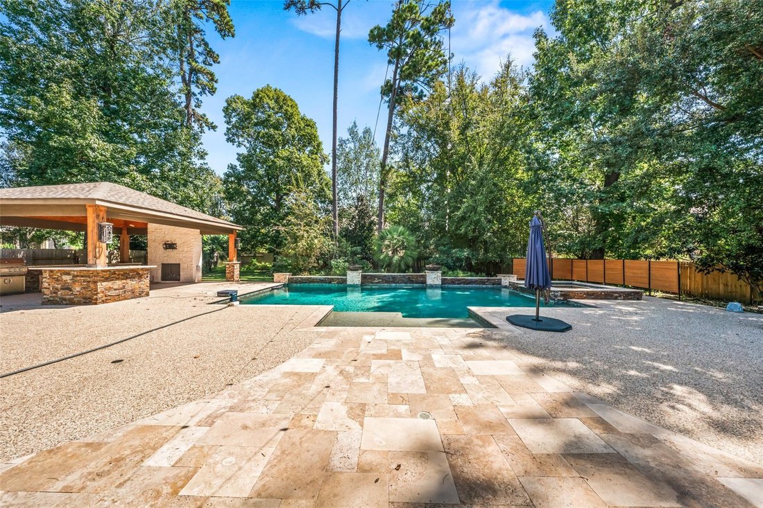 House in Conroe, Texas, United States 5 - 18989094