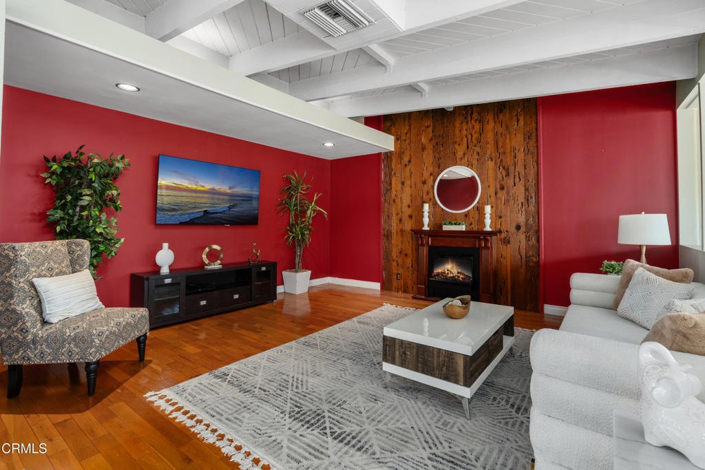 House in Glendale, California, United States 3 - 18989701