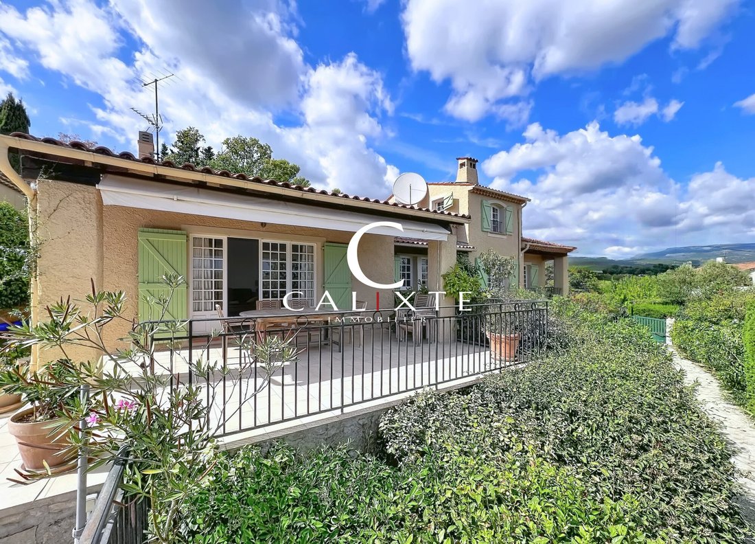 Villa in Tourrettes, Provence-Alpes-Côte d'Azur, France 2 - 18990696
