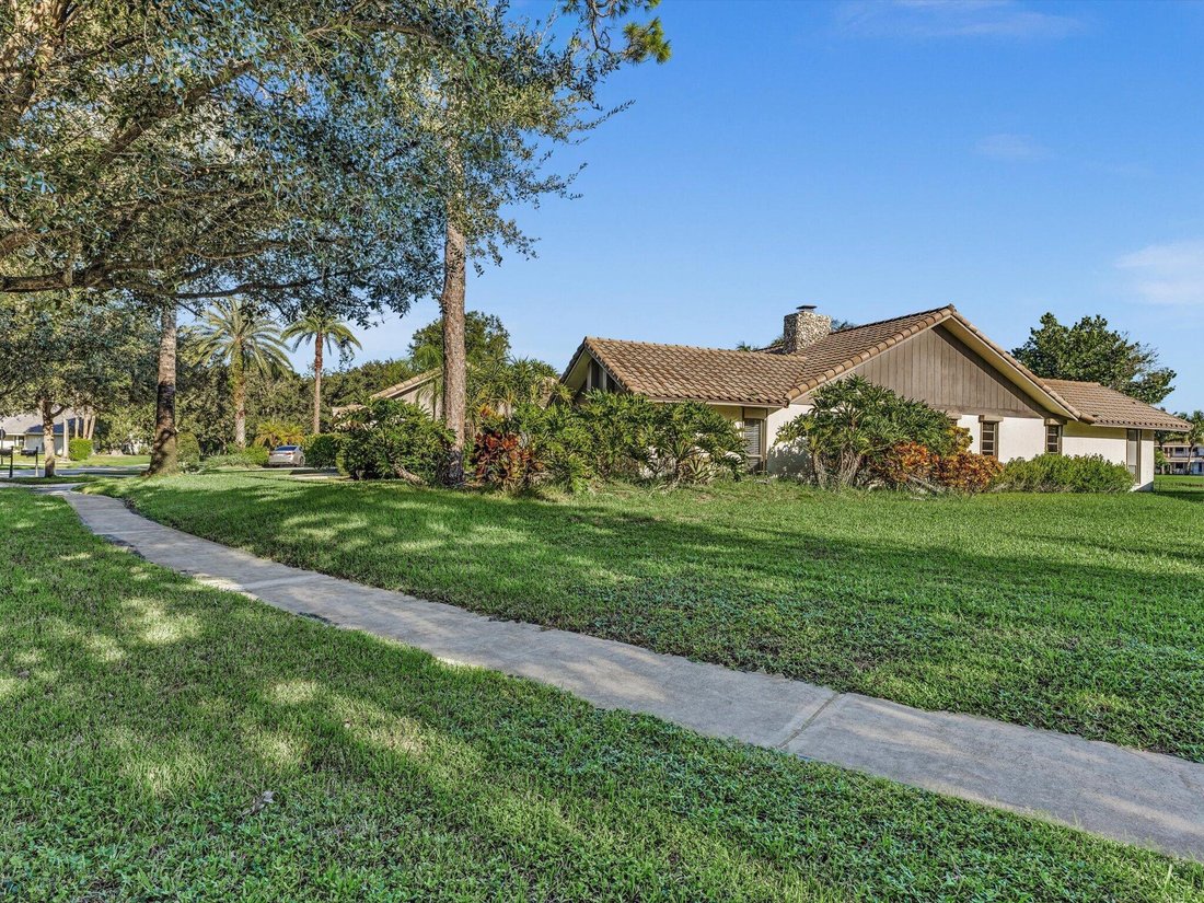 House in Boca Raton, Florida, United States 4 - 18988347