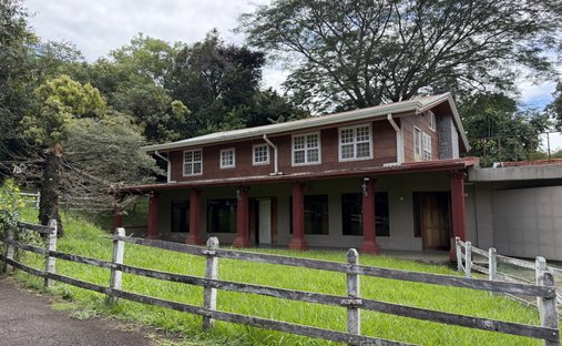 Farm Ranch in Garita District, Alajuela, Alajuela Province, Costa Rica 1