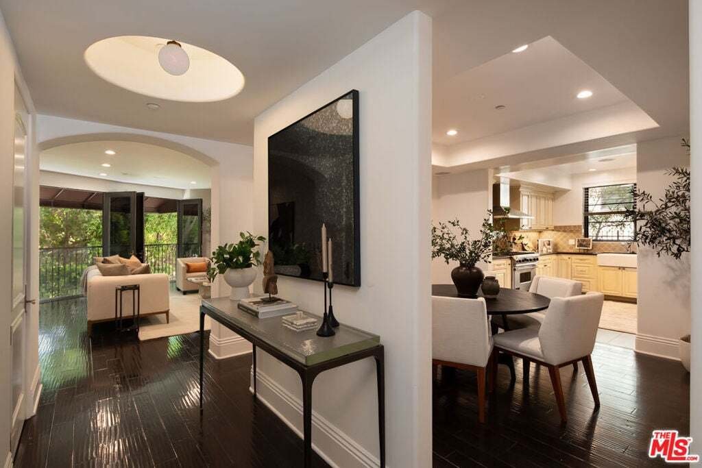 Condo in Los Angeles, California, United States 1 - 18988118
