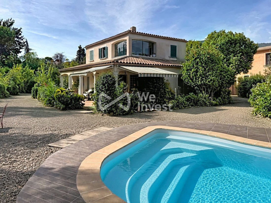 Villa in Châteauneuf-Grasse, Provence-Alpes-Côte d'Azur, France 2 - 18990620