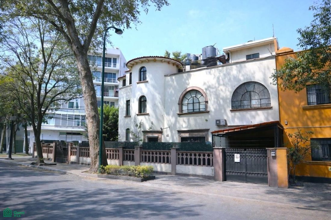 House in Mexico City, Mexico 2 - 17269365