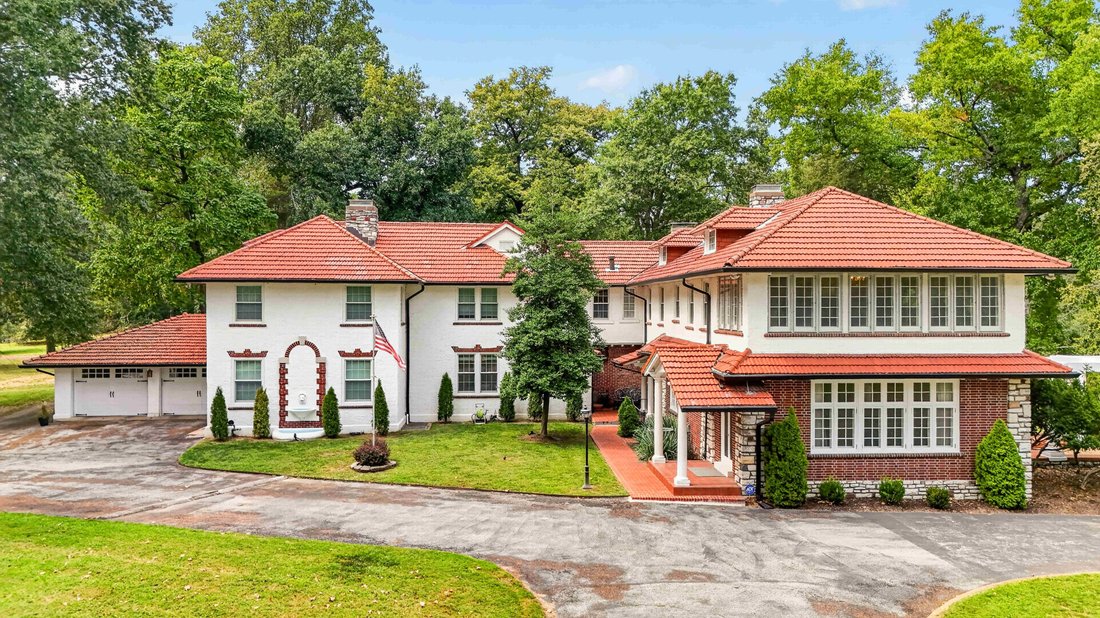 House in Ladue, Missouri, United States 1 - 18987277