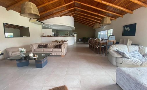 House in Abasto, Buenos Aires Province, Argentina 1