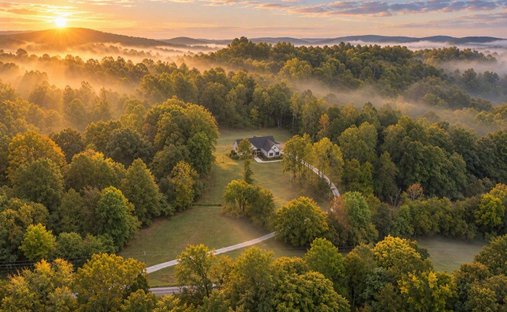 House in Cumberland Furnace, Tennessee, United States 1