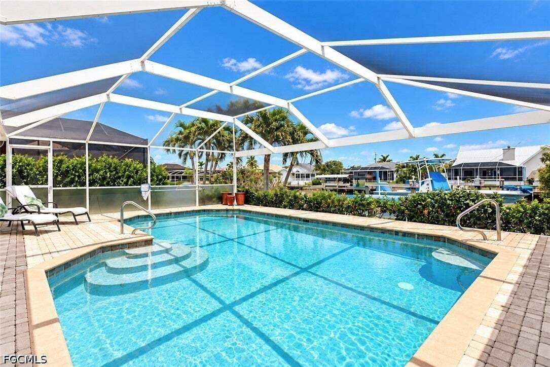 House in Cape Coral, Florida, United States 5 - 17932997
