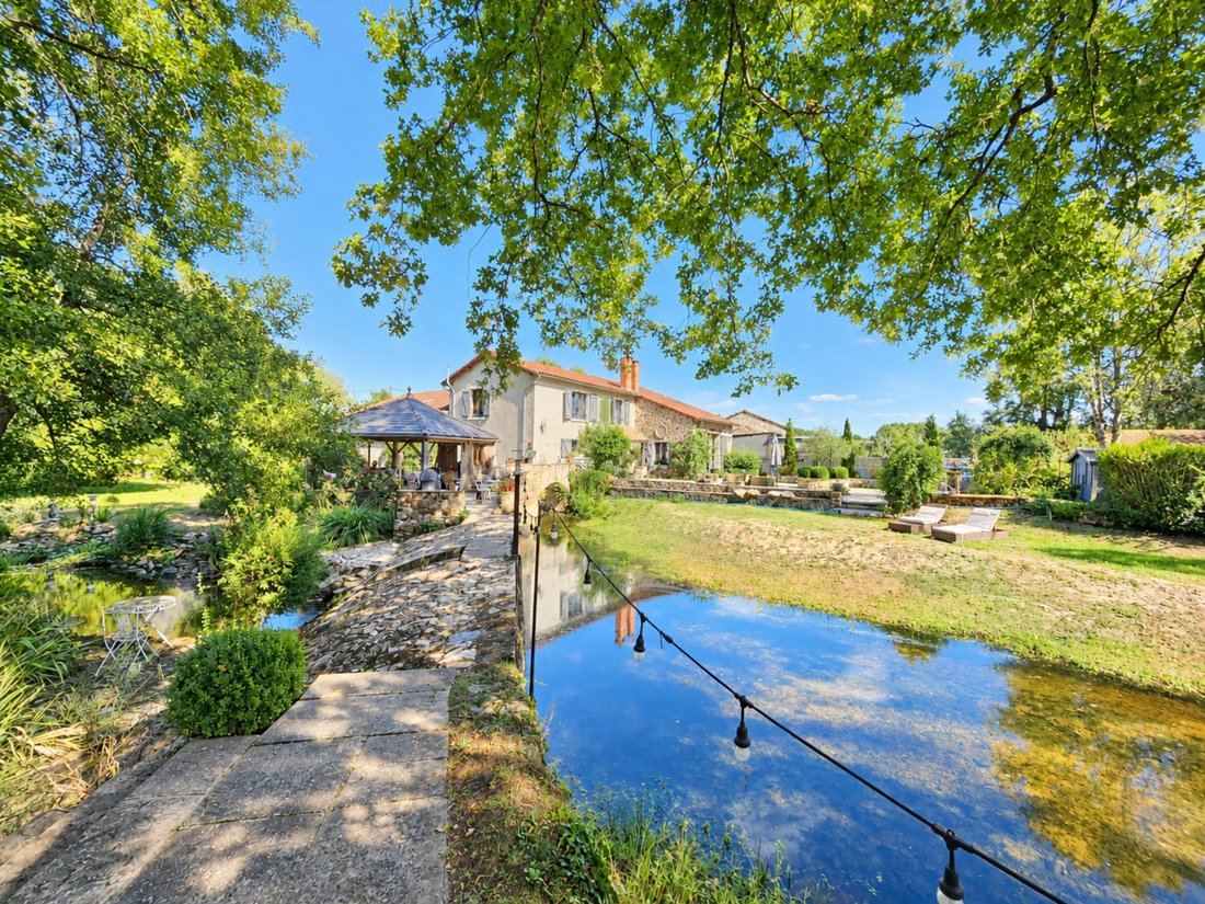 Casa en Bellac, Nueva Aquitania, Francia 2 - 18934761