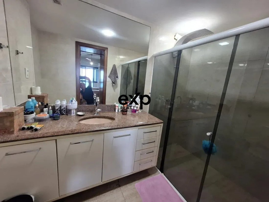 Apartment in Vila Velha, State of Espírito Santo, Brazil 3 - 18989574
