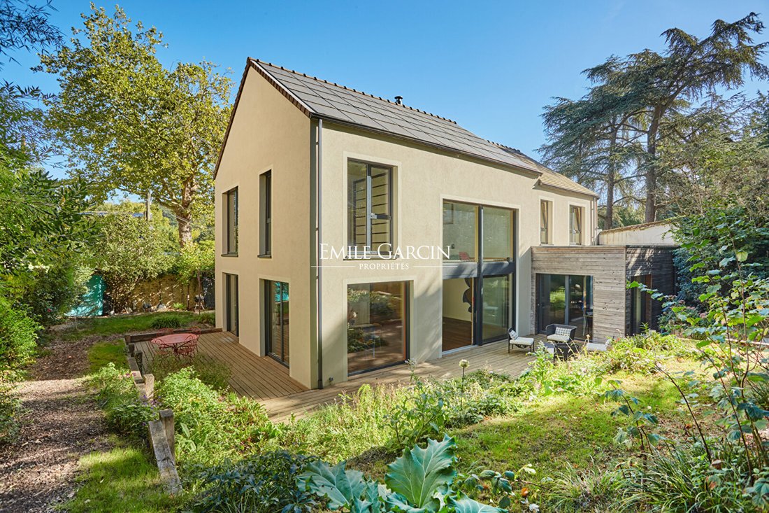 Villa in Jouy Centre-Petit Jouy, Jouy-en-Josas, France 1 - 18989815