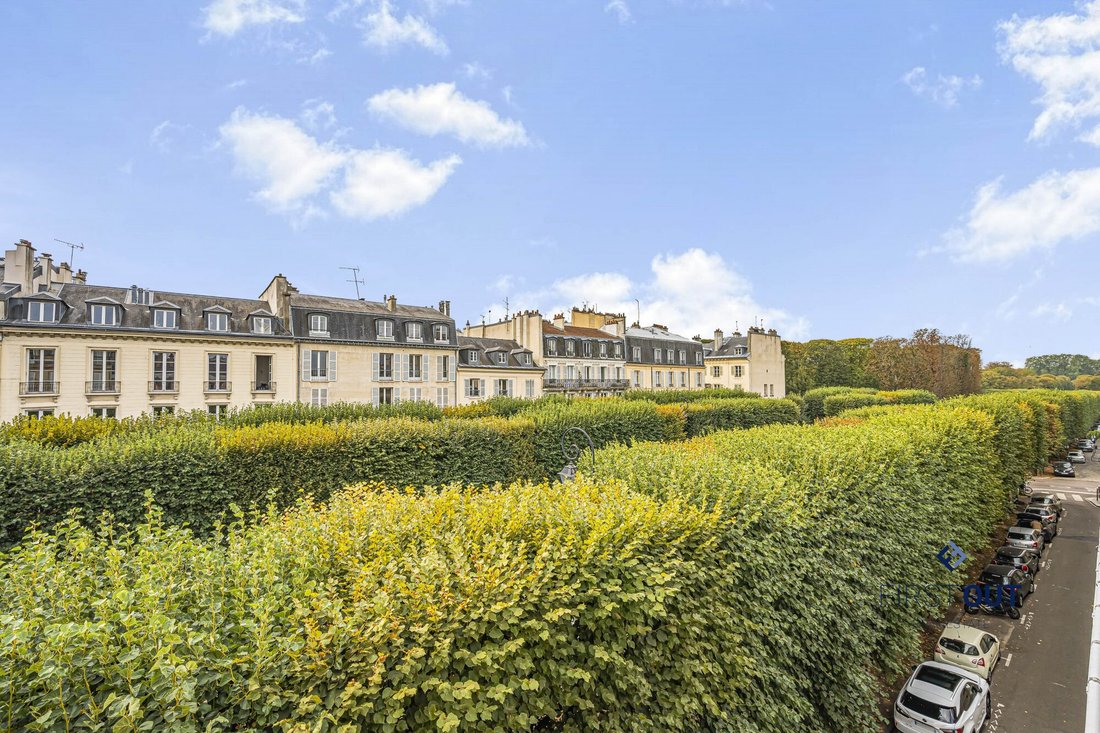 Apartment in Domaine National du Château, Versailles, France 1 - 18990695
